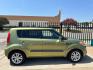 2013 GREEN Kia Soul Base (KNDJT2A59D7) with an 1.6L L4 DOHC 16V engine, AUTOMATIC transmission, located at 2001 E. Lancaster, Ft. Worth, 76103, (817) 336-7000, 32.746181, -97.301018 - Photo #15