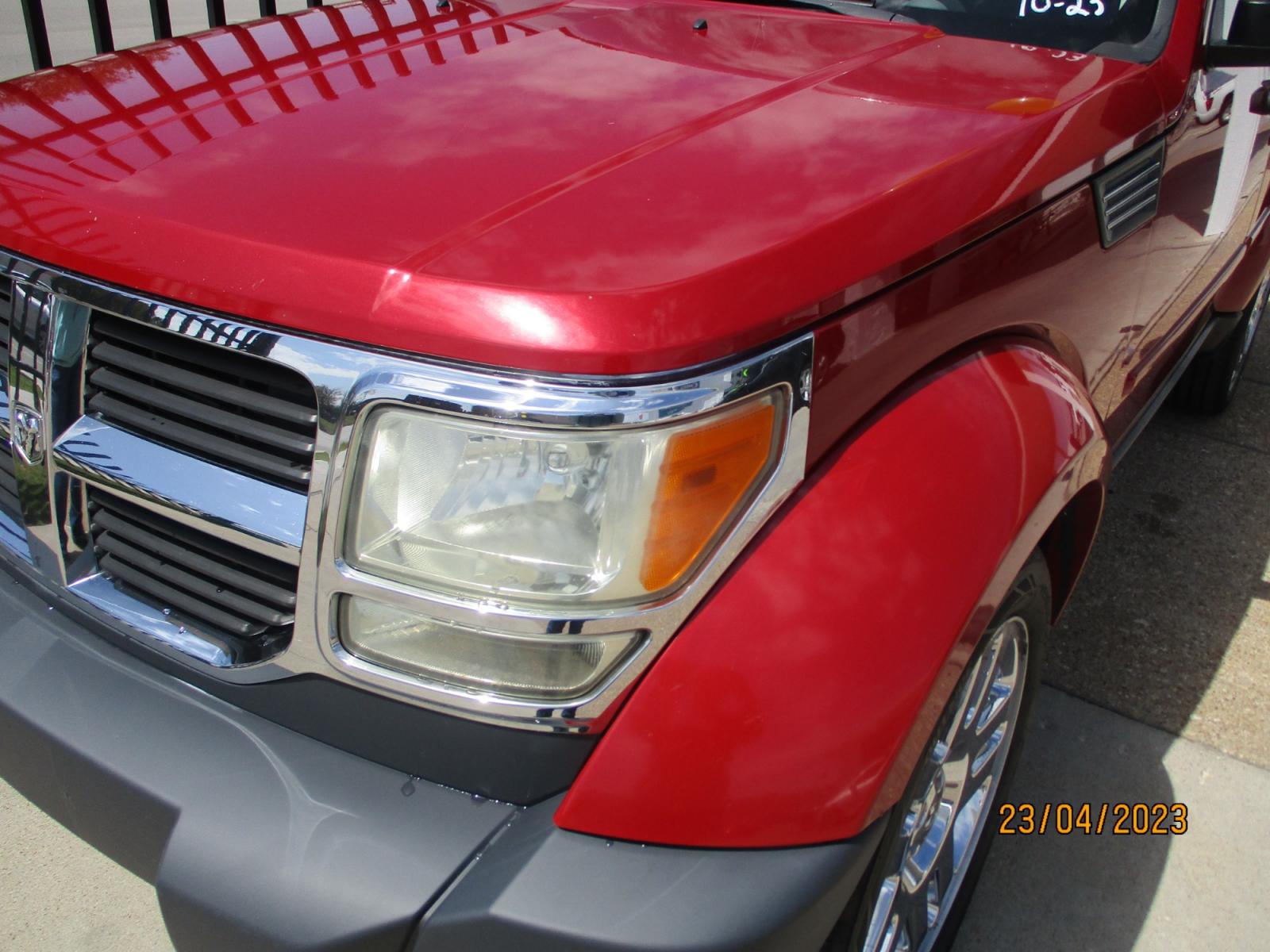2011 RED Dodge Nitro Heat 4WD (1D4PU4GX0BW) with an 4.0L V6 SOHC 24V engine, 5-Speed Automatic transmission, located at 2001 E. Lancaster, Ft. Worth, 76103, (817) 336-7000, 32.746181, -97.301018 - Photo #4