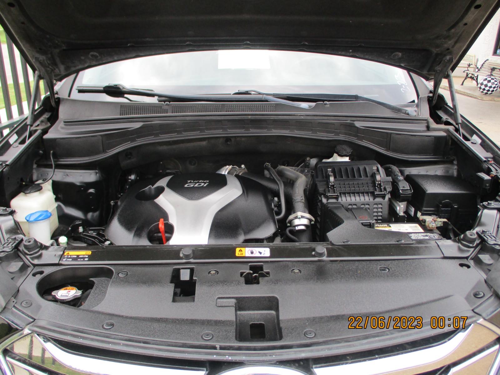 2014 BLACK Hyundai Santa Fe Sport 2.0T FWD (5XYZU3LA9EG) with an 2.0L L4 DOHC 16V TURBO engine, 6-Speed Automatic transmission, located at 2001 E. Lancaster, Ft. Worth, 76103, (817) 336-7000, 32.746181, -97.301018 - Photo #22
